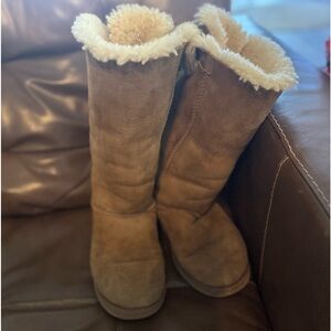 Ugg Classic Tall boots Women’s size 7